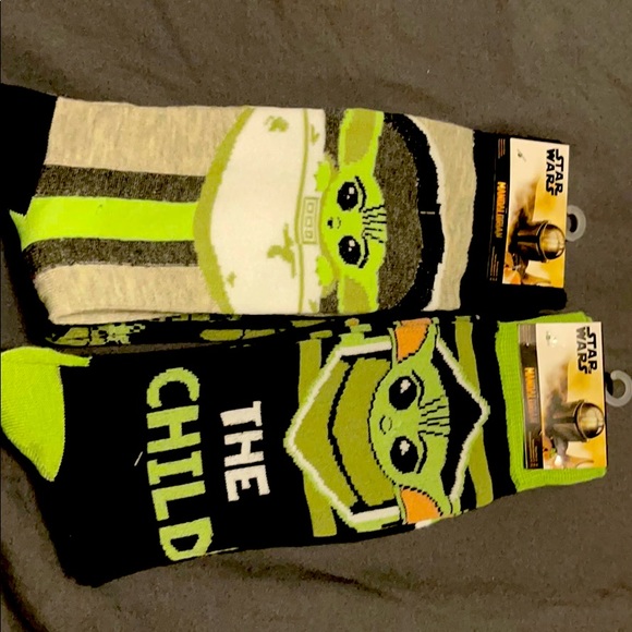 Socks! 4 pairs!! - Picture 1 of 4